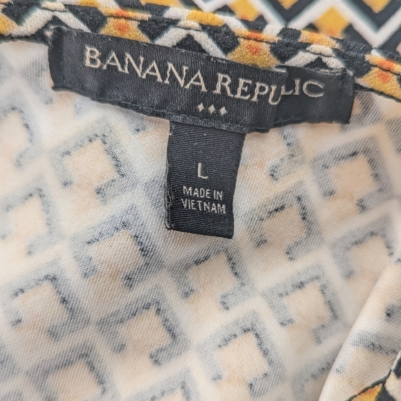 Moving Sale 📦 Banana Republic Sleeveless Shift Dress Yellow Geometric Pattern - Picture 5 of 9